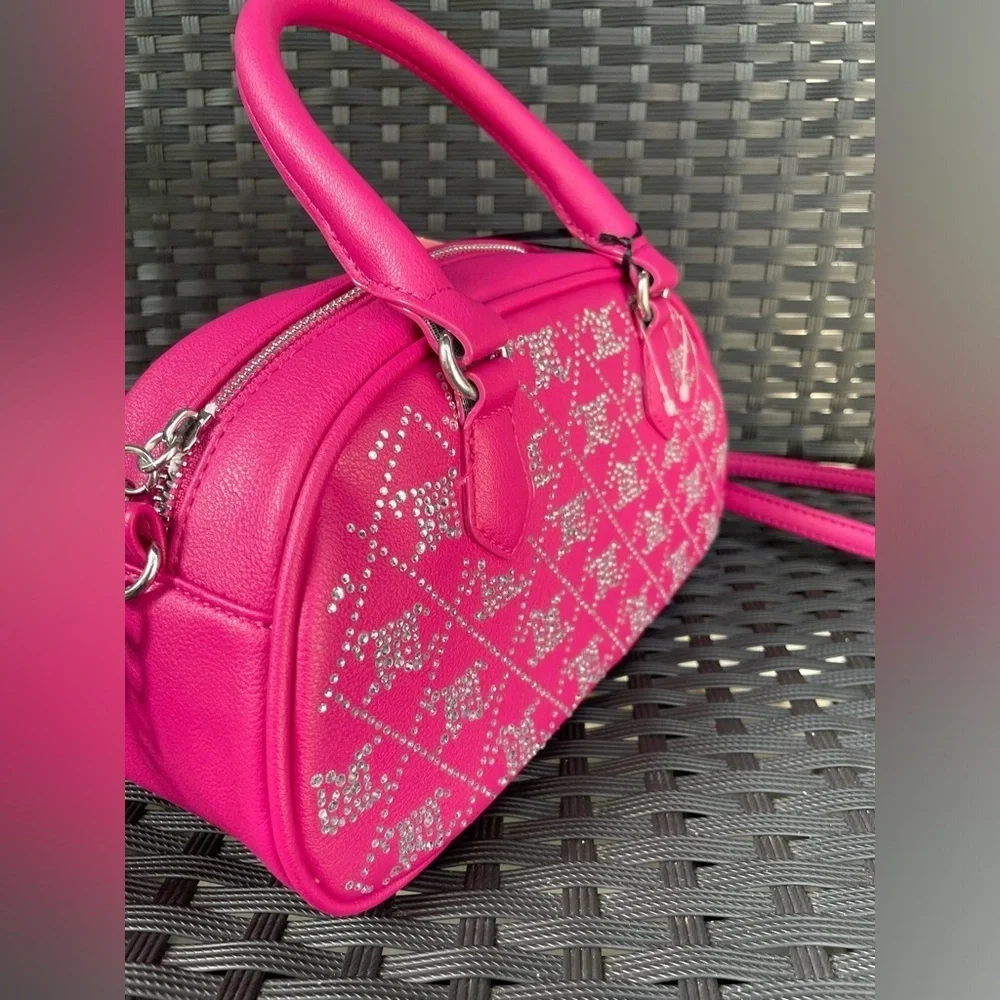 Juicy Couture chic pink